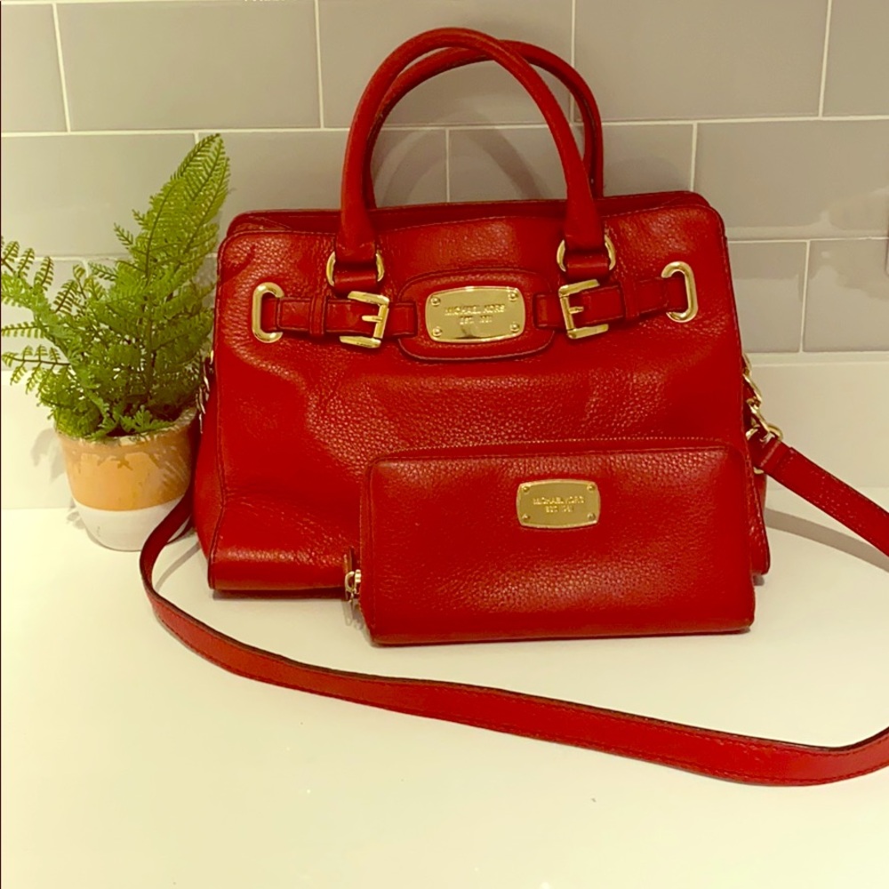 Michael Kors purse and matching wallet.